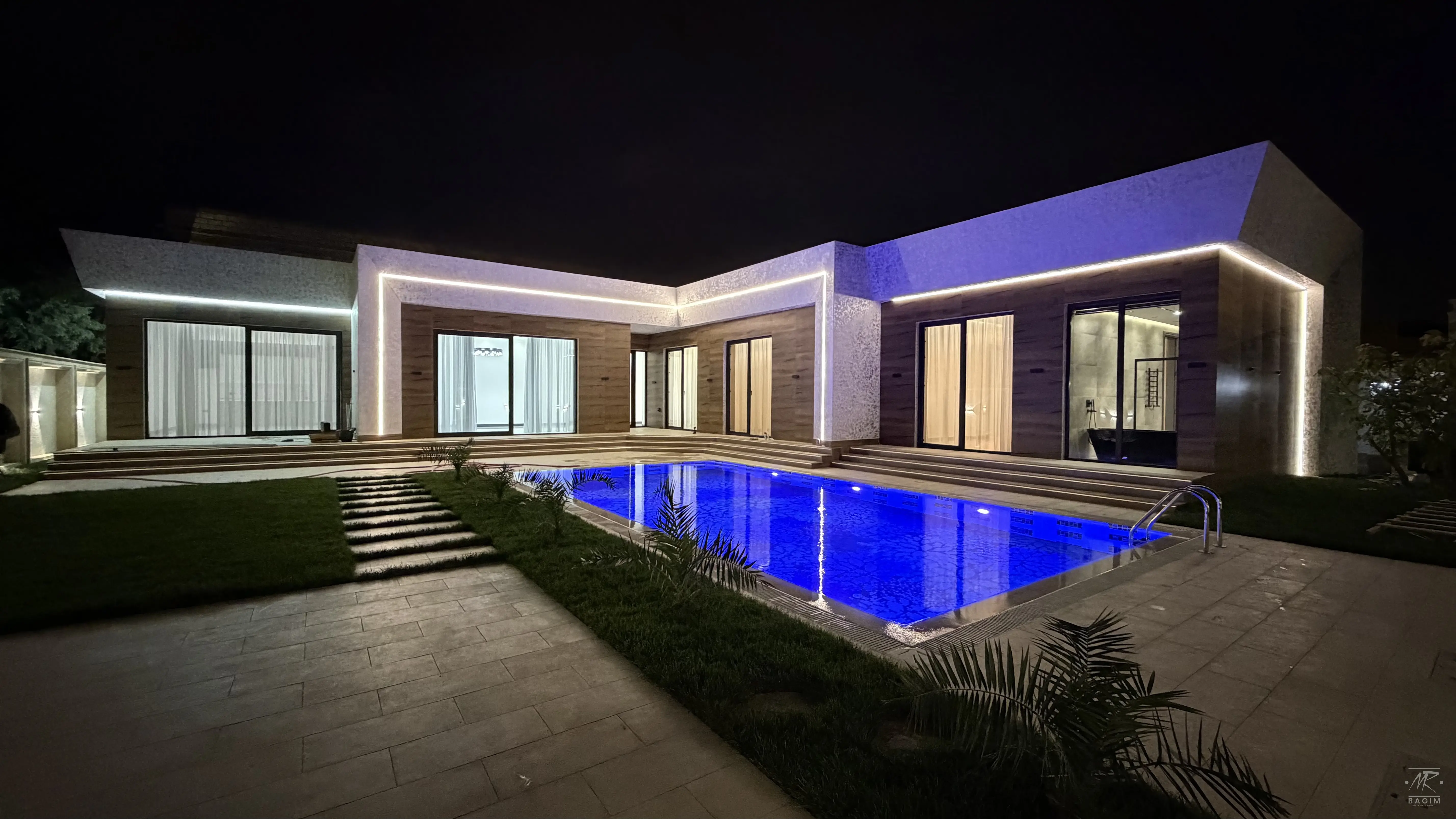 Shuvelan Villa kompleksi- Elit Havasi olan mekan — Dizaynli Modern villa!