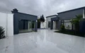 Mərdəkanda 4 sotda hovuzlu modern bağ evi