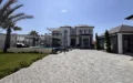 Mərdəkanda futbol meydançası olan super villa satılır! Bag evi 14 sot ( Xususi endirim var)