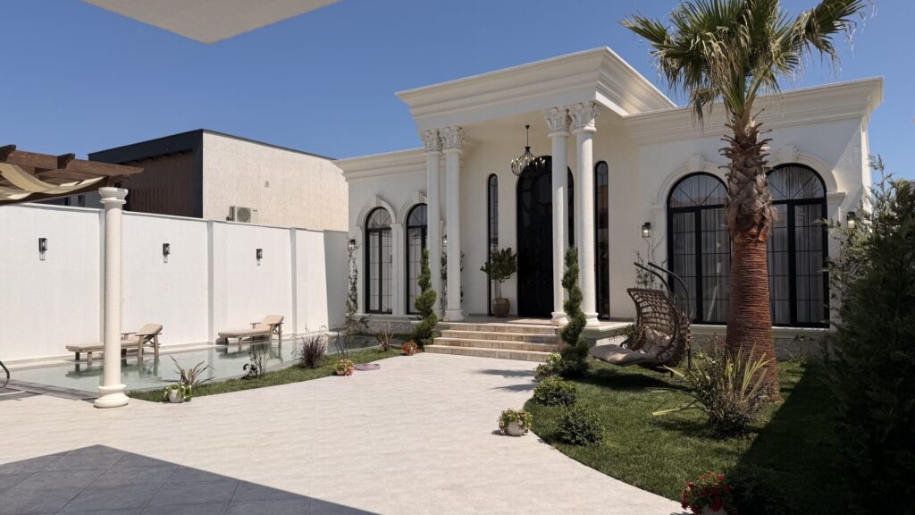 Merdekanda 6 sotda Yeni Neoklassik Villa Satilir