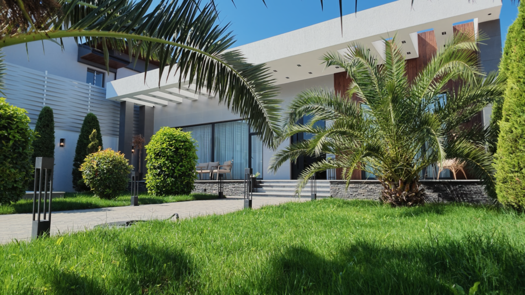 Merdekan Ultra Modern Villa 6.2 sot